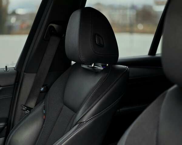 Чорний БМВ Х3, об'ємом двигуна 2 л та пробігом 127 тис. км за 36550 $, фото 9 на Automoto.ua
