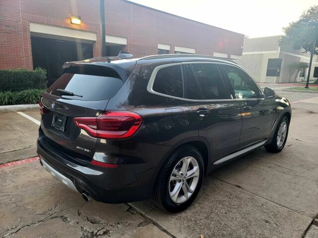 Черный БМВ Х3, объемом двигателя 2 л и пробегом 47 тыс. км за 10000 $, фото 4 на Automoto.ua