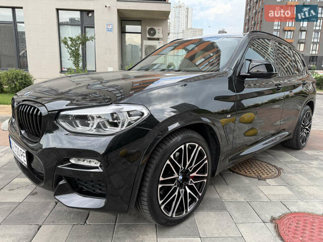 Чорний БМВ Х3, об'ємом двигуна 3 л та пробігом 104 тис. км за 44700 $, фото 1 на Automoto.ua