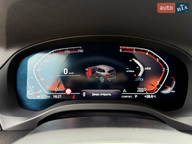 Чорний БМВ Х3, об'ємом двигуна 3 л та пробігом 104 тис. км за 44700 $, фото 27 на Automoto.ua