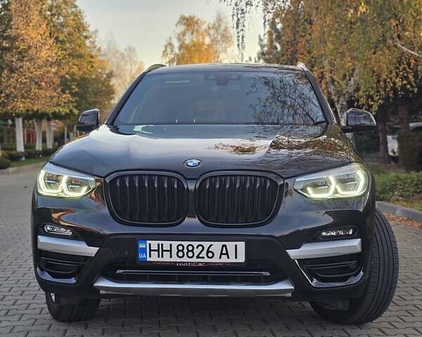 Чорний БМВ Х3, об'ємом двигуна 2 л та пробігом 99 тис. км за 25900 $, фото 3 на Automoto.ua