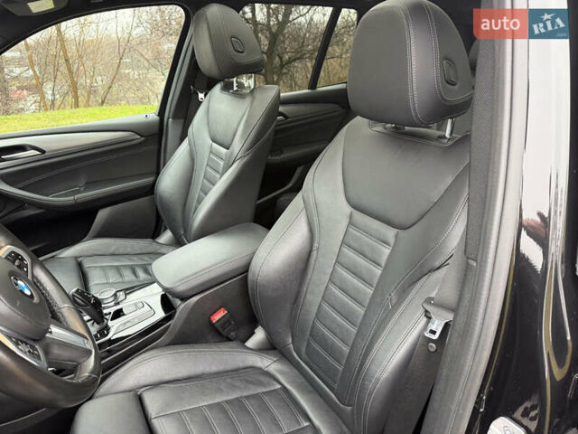 Чорний БМВ Х3, об'ємом двигуна 2 л та пробігом 85 тис. км за 36500 $, фото 16 на Automoto.ua