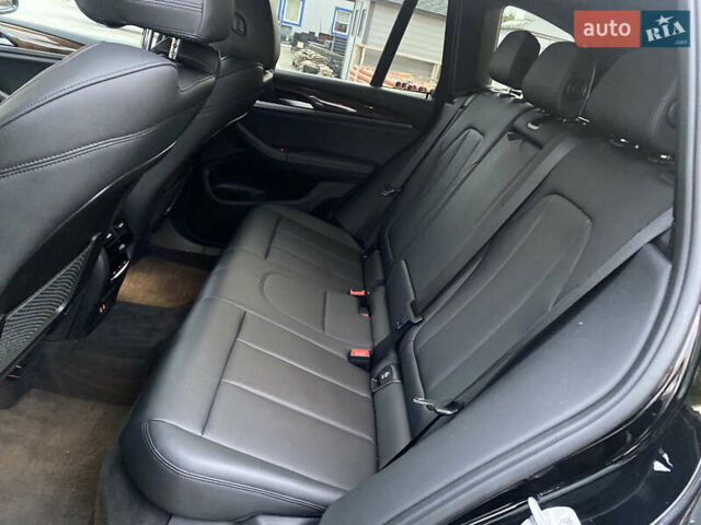 Чорний БМВ Х3, об'ємом двигуна 2 л та пробігом 146 тис. км за 27000 $, фото 27 на Automoto.ua