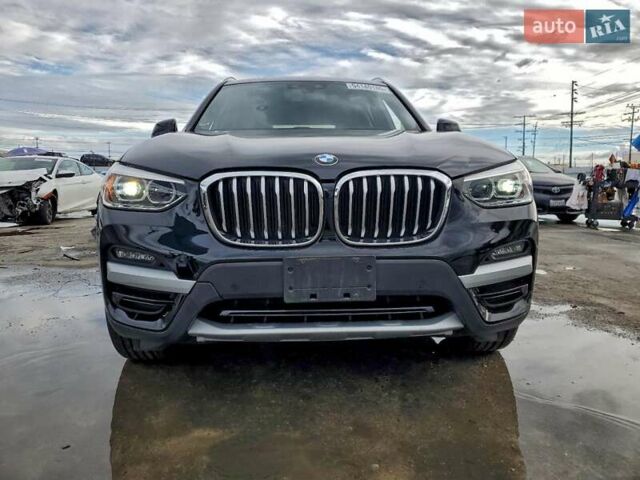 Чорний БМВ Х3, об'ємом двигуна 2 л та пробігом 83 тис. км за 9800 $, фото 4 на Automoto.ua