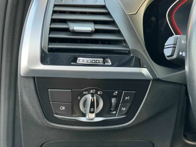 Черный БМВ Х3, объемом двигателя 2 л и пробегом 140 тыс. км за 35500 $, фото 9 на Automoto.ua