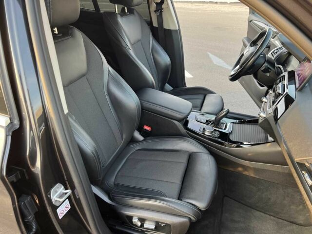 Черный БМВ Х3, объемом двигателя 2 л и пробегом 140 тыс. км за 35500 $, фото 17 на Automoto.ua