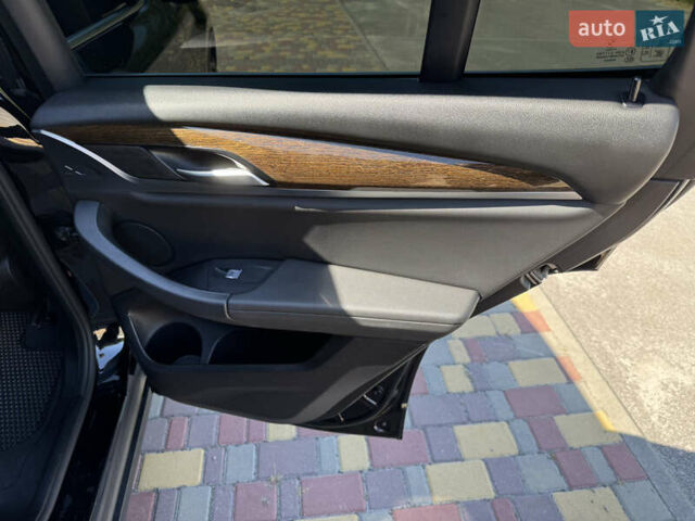 Черный БМВ Х3, объемом двигателя 2 л и пробегом 123 тыс. км за 25000 $, фото 18 на Automoto.ua