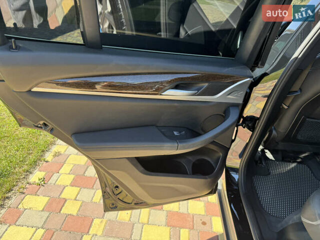 Черный БМВ Х3, объемом двигателя 2 л и пробегом 123 тыс. км за 25000 $, фото 12 на Automoto.ua