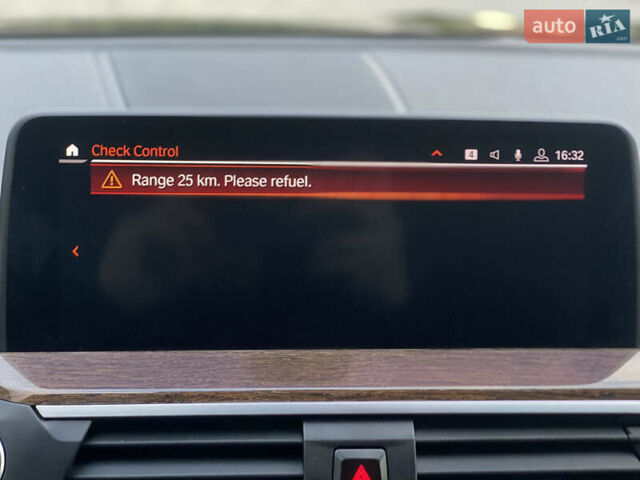 Чорний БМВ Х3, об'ємом двигуна 2 л та пробігом 146 тис. км за 27000 $, фото 25 на Automoto.ua