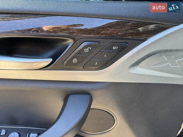 Черный БМВ Х3, объемом двигателя 2 л и пробегом 123 тыс. км за 25000 $, фото 24 на Automoto.ua