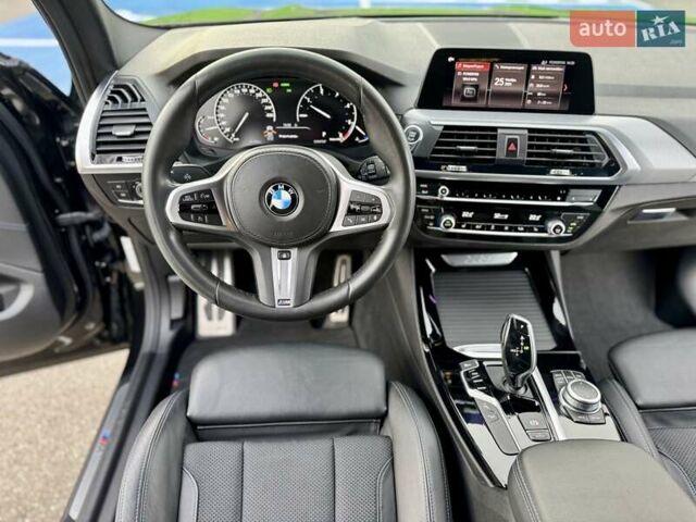 Черный БМВ Х3, объемом двигателя 2 л и пробегом 90 тыс. км за 38900 $, фото 50 на Automoto.ua