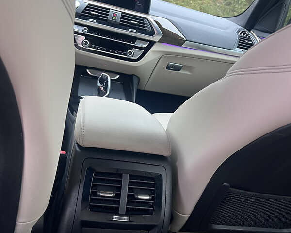 Черный БМВ Х3, объемом двигателя 2 л и пробегом 87 тыс. км за 32500 $, фото 25 на Automoto.ua