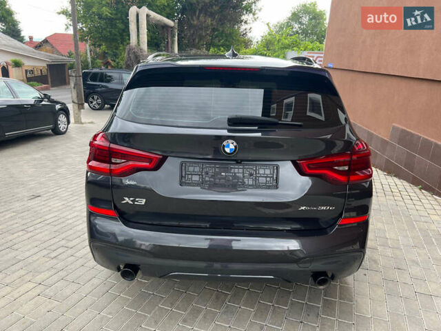 Черный БМВ Х3, объемом двигателя 2 л и пробегом 92 тыс. км за 43500 $, фото 7 на Automoto.ua