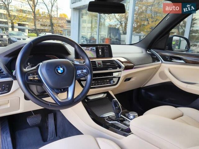 Чорний БМВ Х3, об'ємом двигуна 2 л та пробігом 82 тис. км за 32700 $, фото 22 на Automoto.ua