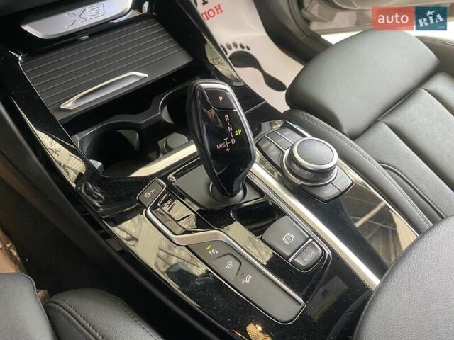 Чорний БМВ Х3, об'ємом двигуна 2 л та пробігом 48 тис. км за 34900 $, фото 27 на Automoto.ua