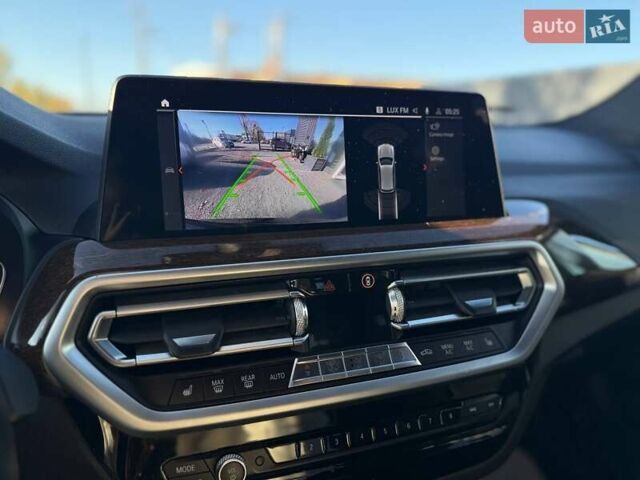 Черный БМВ Х3, объемом двигателя 2 л и пробегом 155 тыс. км за 35700 $, фото 13 на Automoto.ua