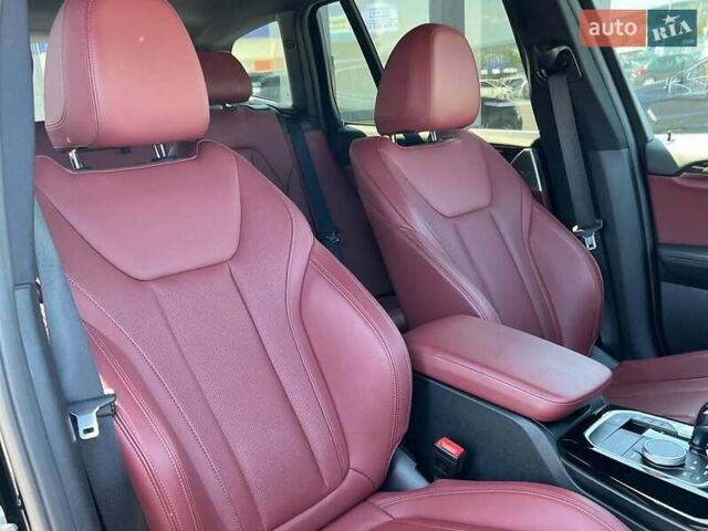 Черный БМВ Х3, объемом двигателя 2 л и пробегом 130 тыс. км за 43100 $, фото 1 на Automoto.ua