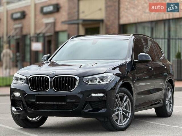 Черный БМВ Х3, объемом двигателя 2 л и пробегом 2 тыс. км за 52500 $, фото 1 на Automoto.ua