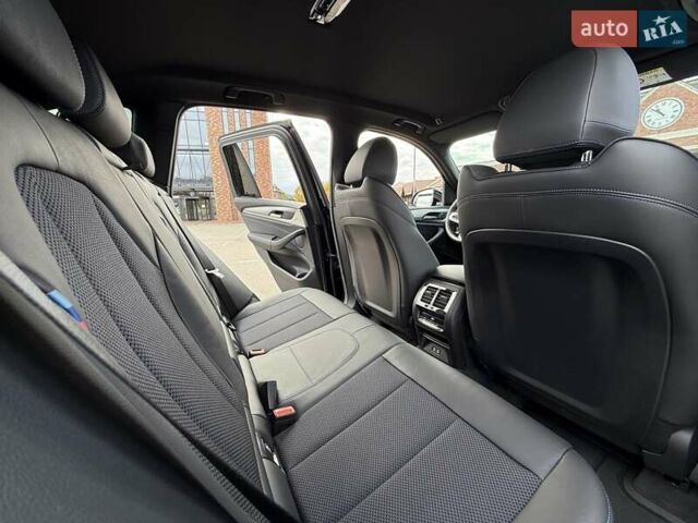 Черный БМВ Х3, объемом двигателя 2 л и пробегом 2 тыс. км за 52500 $, фото 97 на Automoto.ua