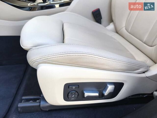 Чорний БМВ Х3, об'ємом двигуна 2 л та пробігом 82 тис. км за 32700 $, фото 12 на Automoto.ua