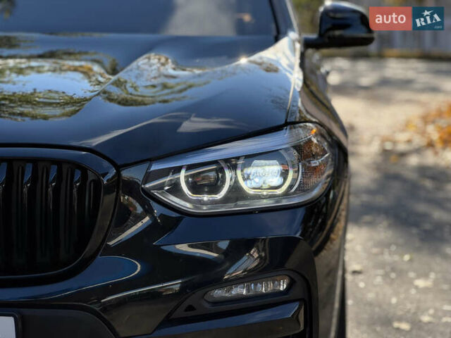 Черный БМВ Х3, объемом двигателя 2 л и пробегом 65 тыс. км за 28999 $, фото 6 на Automoto.ua