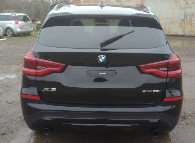 Черный БМВ Х3, объемом двигателя 2 л и пробегом 39 тыс. км за 29450 $, фото 4 на Automoto.ua