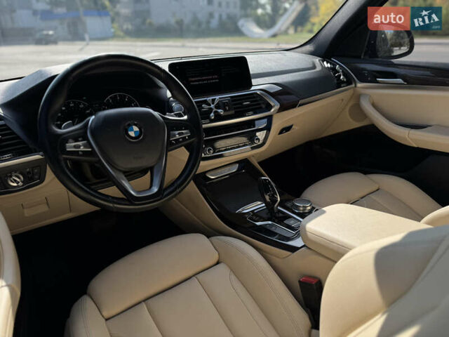 Черный БМВ Х3, объемом двигателя 2 л и пробегом 65 тыс. км за 28999 $, фото 10 на Automoto.ua