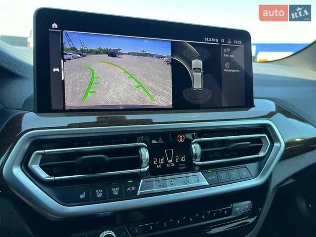 Черный БМВ Х3, объемом двигателя 2 л и пробегом 130 тыс. км за 43100 $, фото 3 на Automoto.ua