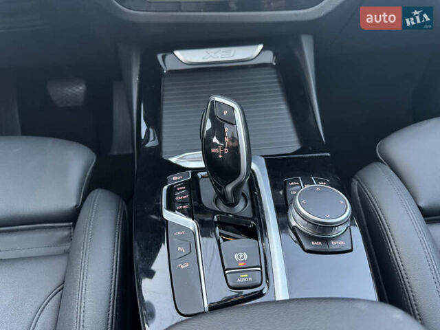 Черный БМВ Х3, объемом двигателя 2 л и пробегом 104 тыс. км за 34000 $, фото 24 на Automoto.ua