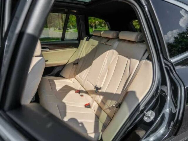 Черный БМВ Х3, объемом двигателя 2 л и пробегом 28 тыс. км за 16600 $, фото 10 на Automoto.ua