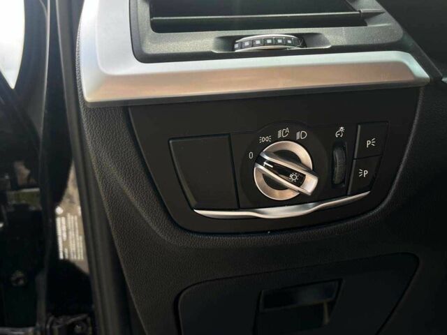 Черный БМВ Х3, объемом двигателя 2 л и пробегом 55 тыс. км за 34000 $, фото 13 на Automoto.ua