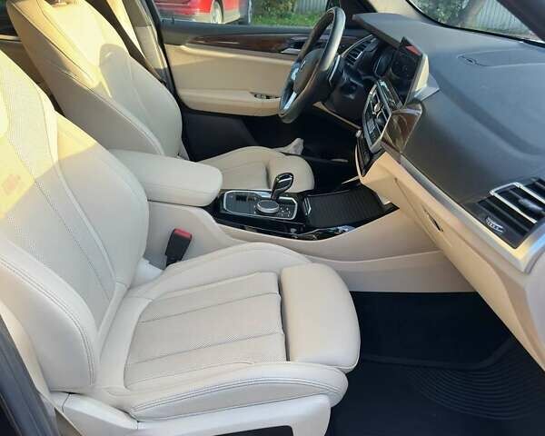 Черный БМВ Х3, объемом двигателя 2 л и пробегом 75 тыс. км за 37200 $, фото 25 на Automoto.ua