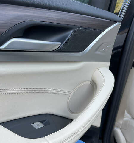 Черный БМВ Х3, объемом двигателя 3 л и пробегом 16 тыс. км за 52500 $, фото 47 на Automoto.ua