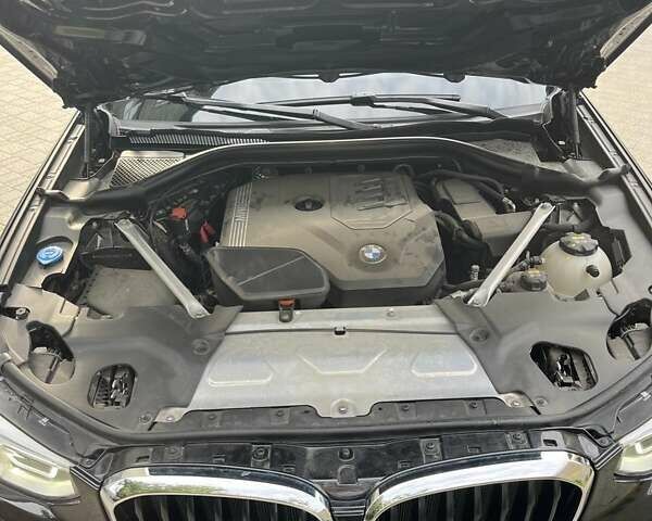 Черный БМВ Х3, объемом двигателя 2 л и пробегом 45 тыс. км за 37000 $, фото 30 на Automoto.ua