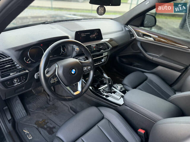 Черный БМВ Х3, объемом двигателя 2 л и пробегом 110 тыс. км за 27900 $, фото 8 на Automoto.ua