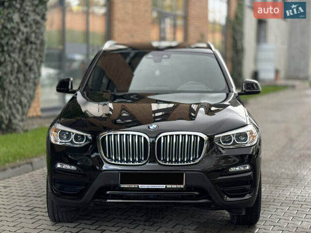 БМВ Х3 2021 в Черновцах на Automoto.ua Черный БМВ Х3, объемом двигателя 2 л и пробегом 105 тыс. км за 29800 $, фото 1 на Automoto.ua