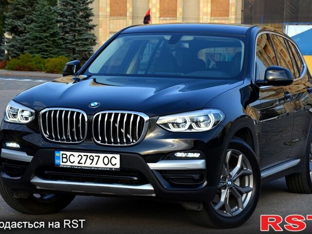 Чорний БМВ Х3, об'ємом двигуна 2 л та пробігом 61 тис. км за 38200 $, фото 1 на Automoto.ua