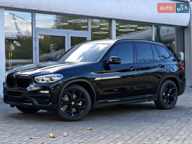 Чорний БМВ Х3, об'ємом двигуна 2 л та пробігом 82 тис. км за 32700 $, фото 2 на Automoto.ua