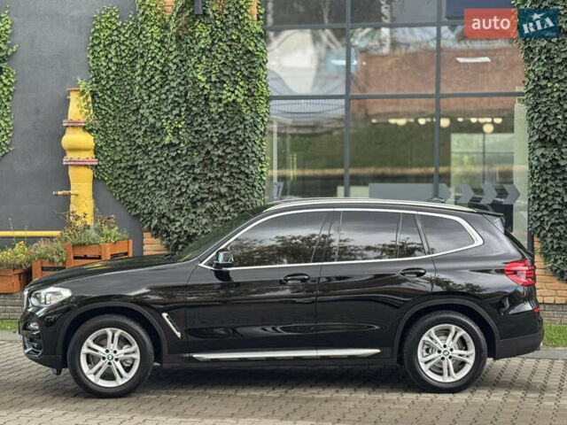 БМВ Х3 2021 в Черновцах на Automoto.ua Черный БМВ Х3, объемом двигателя 2 л и пробегом 105 тыс. км за 29800 $, фото 2 на Automoto.ua