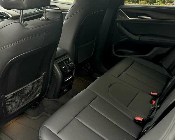 Чорний БМВ Х3, об'ємом двигуна 2 л та пробігом 46 тис. км за 43000 $, фото 9 на Automoto.ua