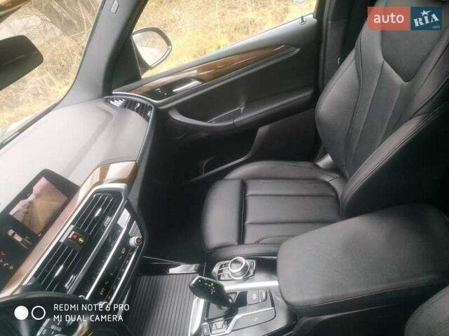 Черный БМВ Х3, объемом двигателя 2 л и пробегом 39 тыс. км за 29500 $, фото 8 на Automoto.ua