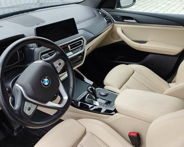 Чорний БМВ Х3, об'ємом двигуна 2 л та пробігом 34 тис. км за 39999 $, фото 18 на Automoto.ua