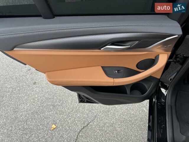 Черный БМВ Х3, объемом двигателя 2 л и пробегом 29 тыс. км за 54950 $, фото 31 на Automoto.ua