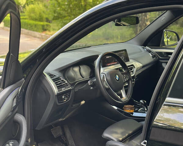Черный БМВ Х3, объемом двигателя 2 л и пробегом 17 тыс. км за 43900 $, фото 6 на Automoto.ua