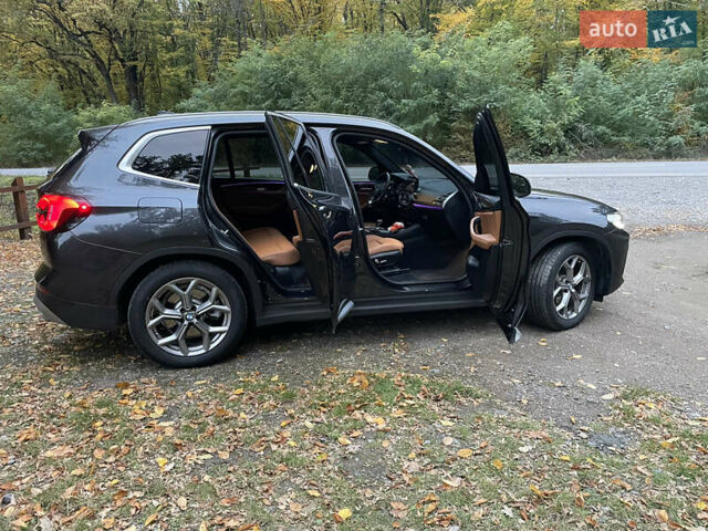 Черный БМВ Х3, объемом двигателя 2 л и пробегом 64 тыс. км за 42000 $, фото 30 на Automoto.ua