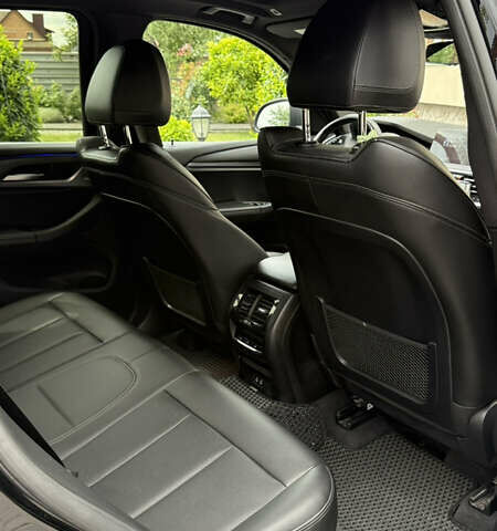 Черный БМВ Х3, объемом двигателя 2 л и пробегом 51 тыс. км за 38000 $, фото 8 на Automoto.ua