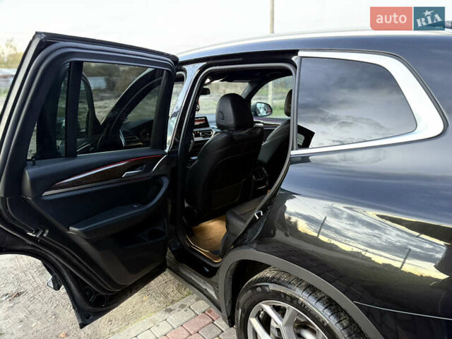 Чорний БМВ Х3, об'ємом двигуна 2 л та пробігом 88 тис. км за 33900 $, фото 15 на Automoto.ua
