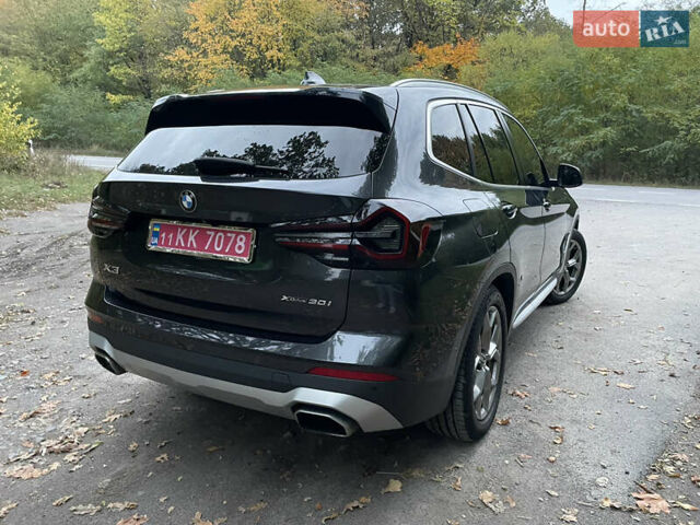 Черный БМВ Х3, объемом двигателя 2 л и пробегом 64 тыс. км за 42000 $, фото 3 на Automoto.ua