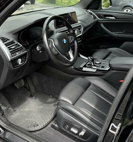 Черный БМВ Х3, объемом двигателя 2 л и пробегом 51 тыс. км за 38000 $, фото 11 на Automoto.ua