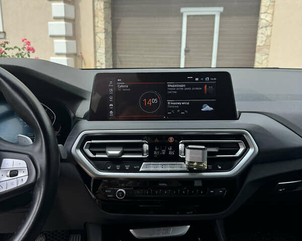 Черный БМВ Х3, объемом двигателя 2 л и пробегом 51 тыс. км за 38000 $, фото 12 на Automoto.ua